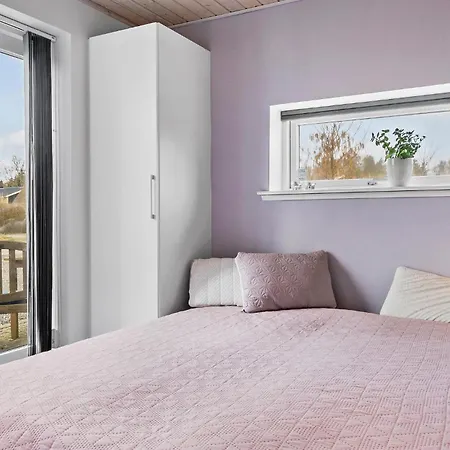 Feriehus Stunning In With Sauna